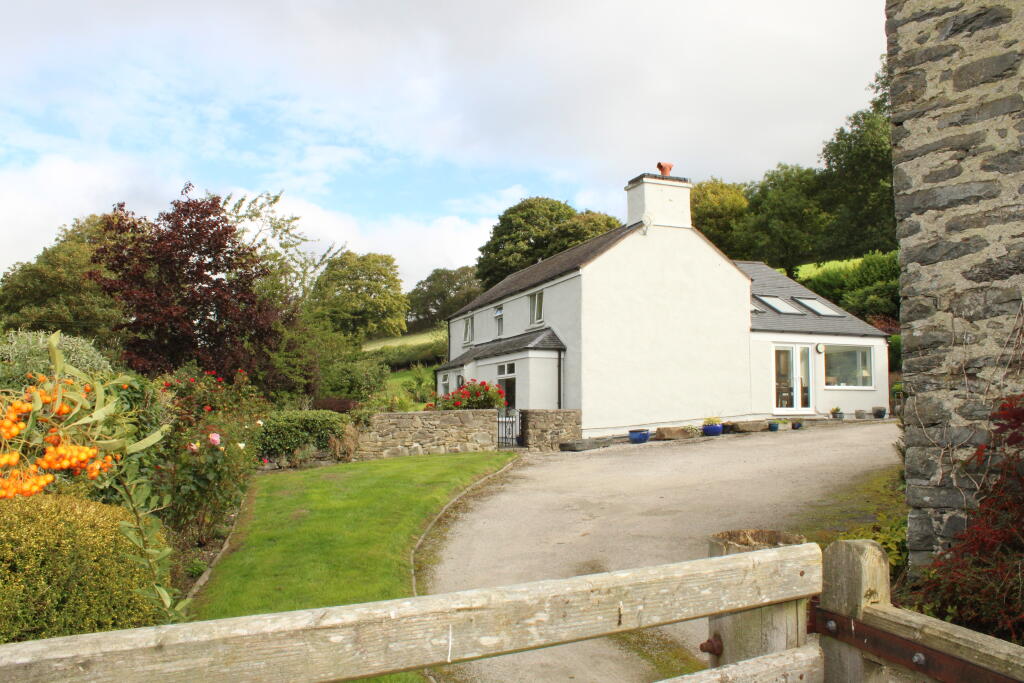 Main image of property: Llanfair TH, Abergele