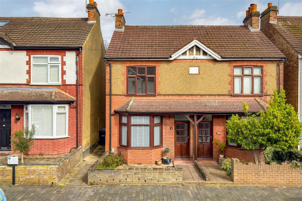 Main image of property: Ramsbury Road, St. Albans, Hertfordshire, AL1