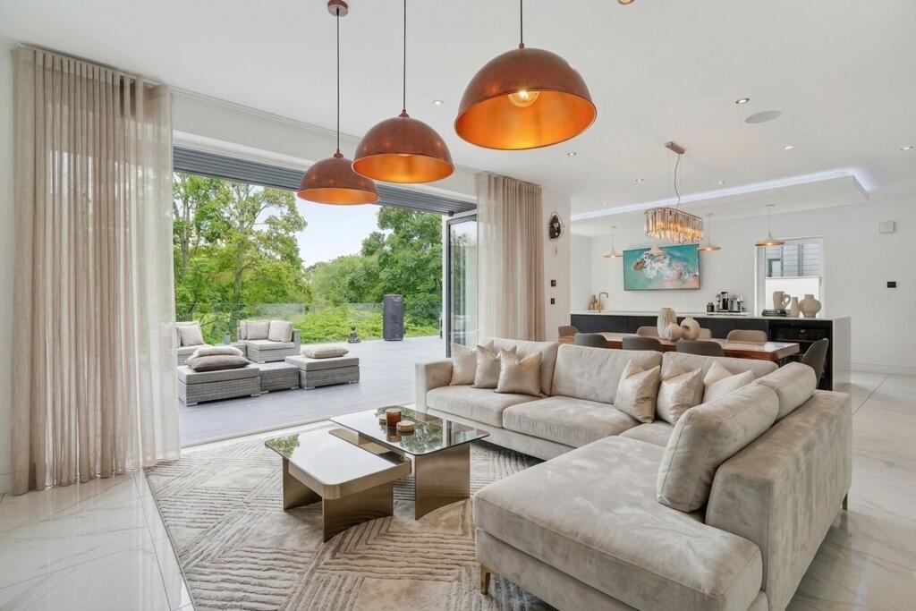 Main image of property: Clyde Grove, Crossford, ML8