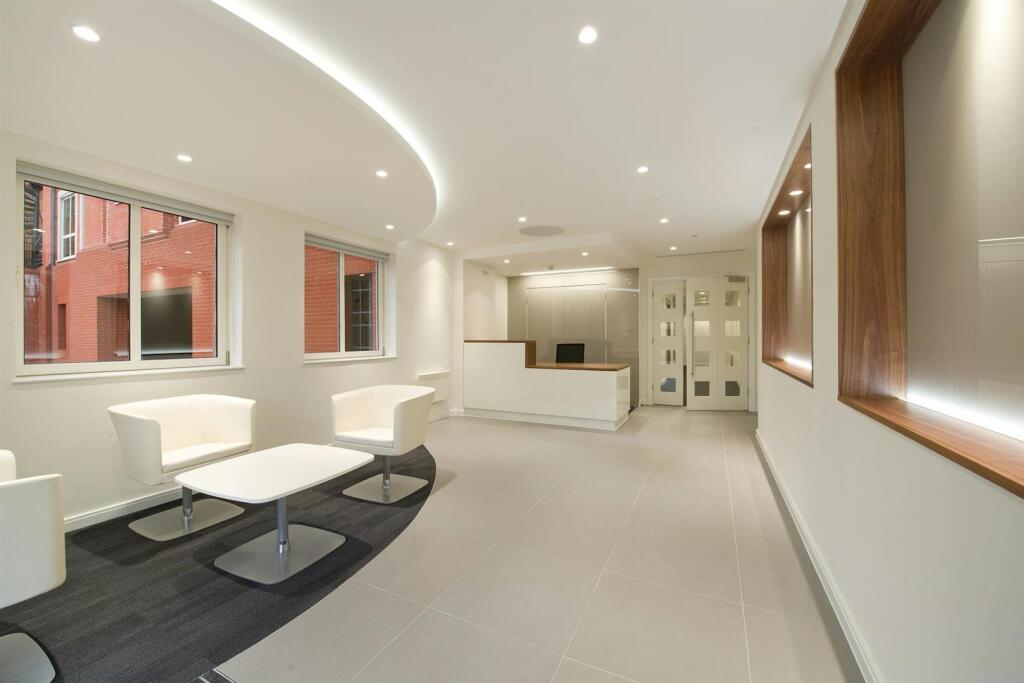 Atrium.jpg (Alto ID: )