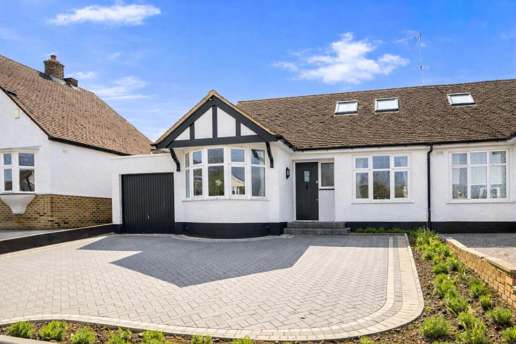 Main image of property: Hereford Avenue, Barnet, London, EN4