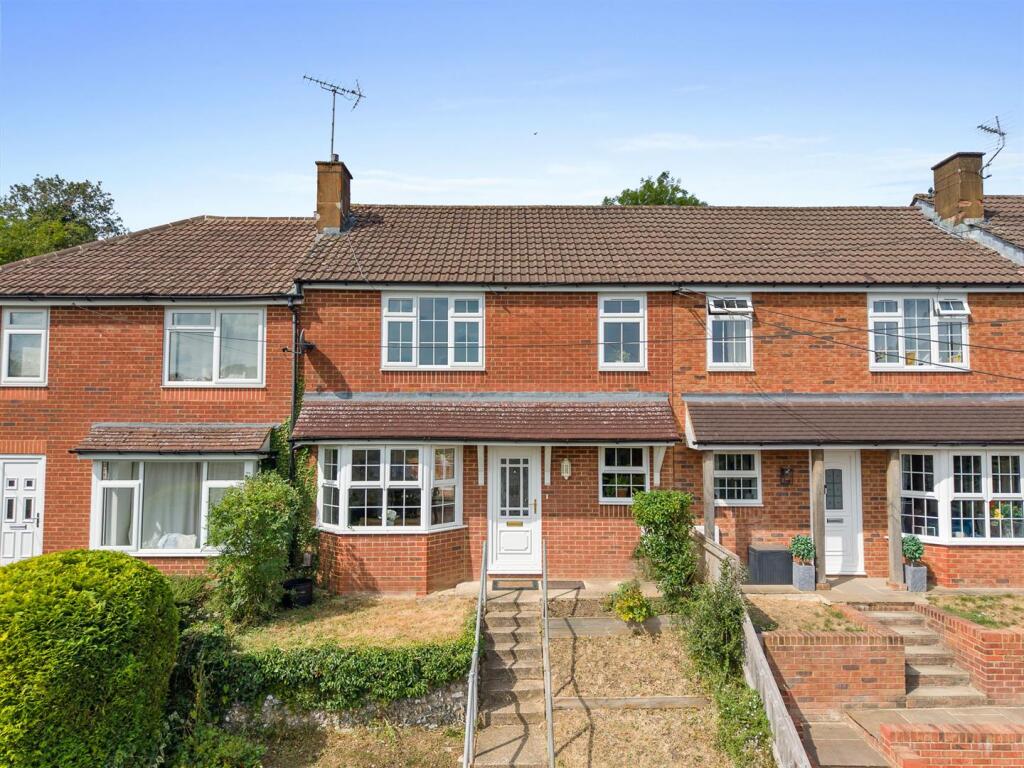 Main image of property: Glenister Road, Chesham, HP5