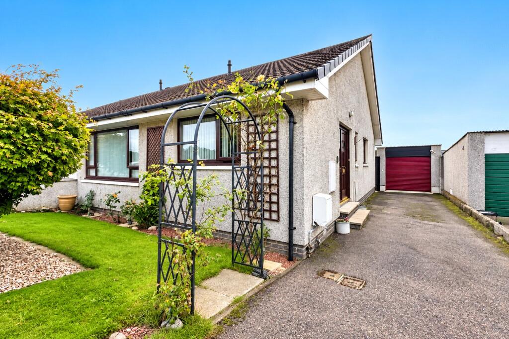 Main image of property: Drumbeg Crescent, Lhanbryde, Elgin, Moray, IV30