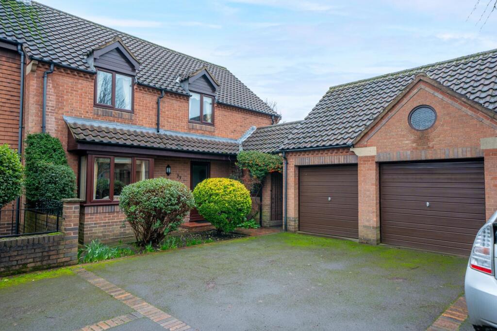 Main image of property: Bramcote Lane, Wollaton Village