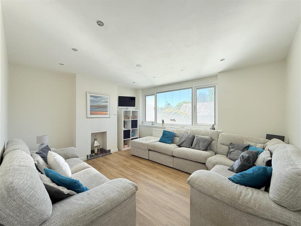 Main image of property: Green Lane, Hollingworth, Hyde