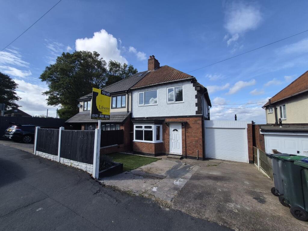 Main image of property: Bristnall Hall Road, Oldbury, B68 9TZ