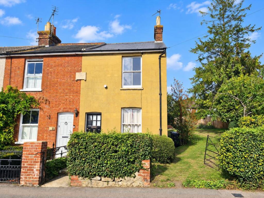Main image of property: 17 Plantation Lane, Bearsted, Maidstone, ME14 4BH
