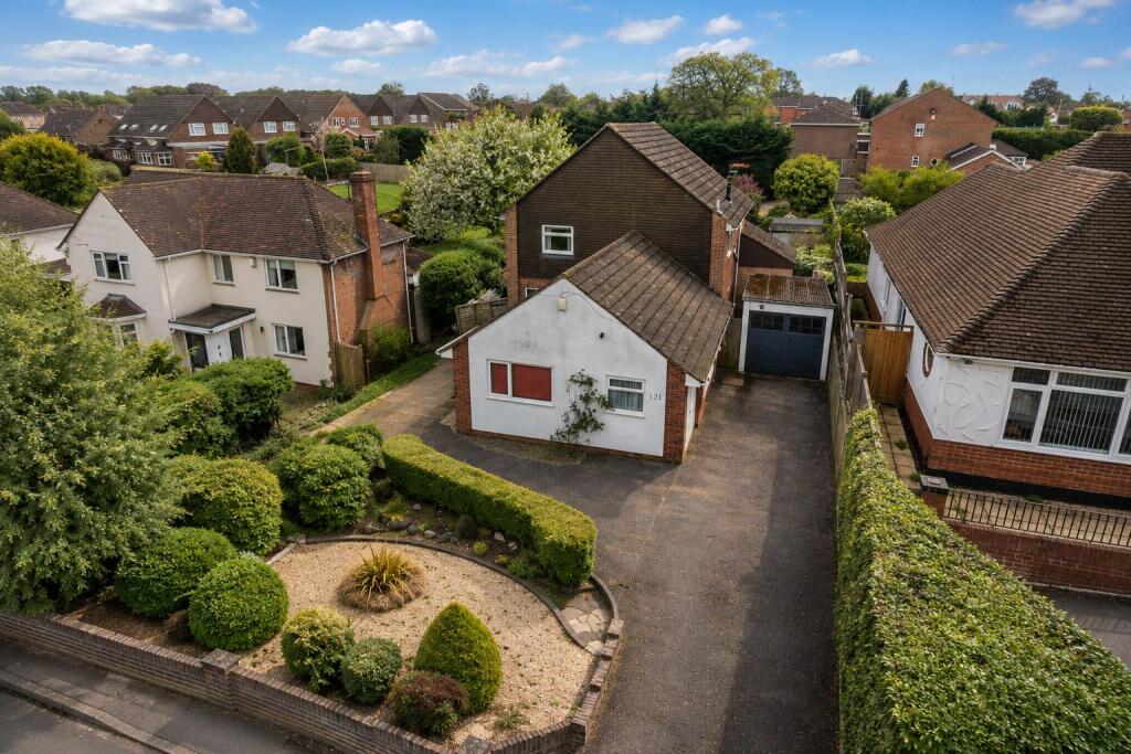 Main image of property: Chapel Hill, Tilehurst, Reading