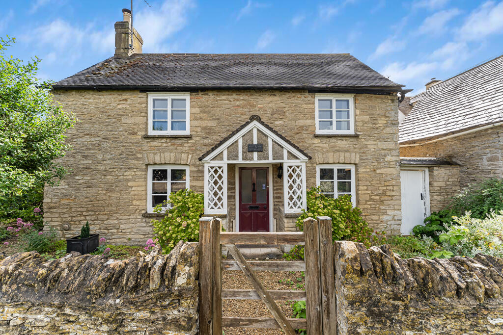 Main image of property: Main Street, Clanfield, Oxfordshire