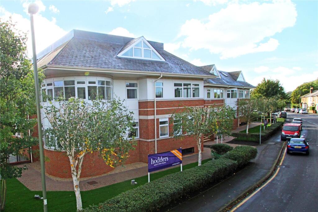 Main image of property: Chertsey, KT16