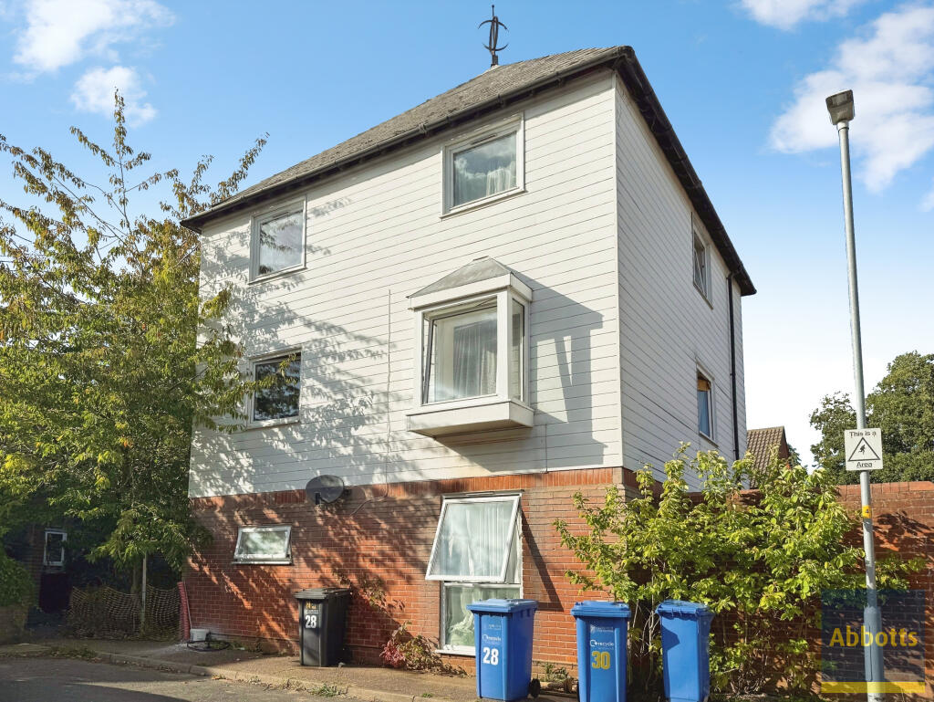 Main image of property: Lushington Close, Norwich, NR5