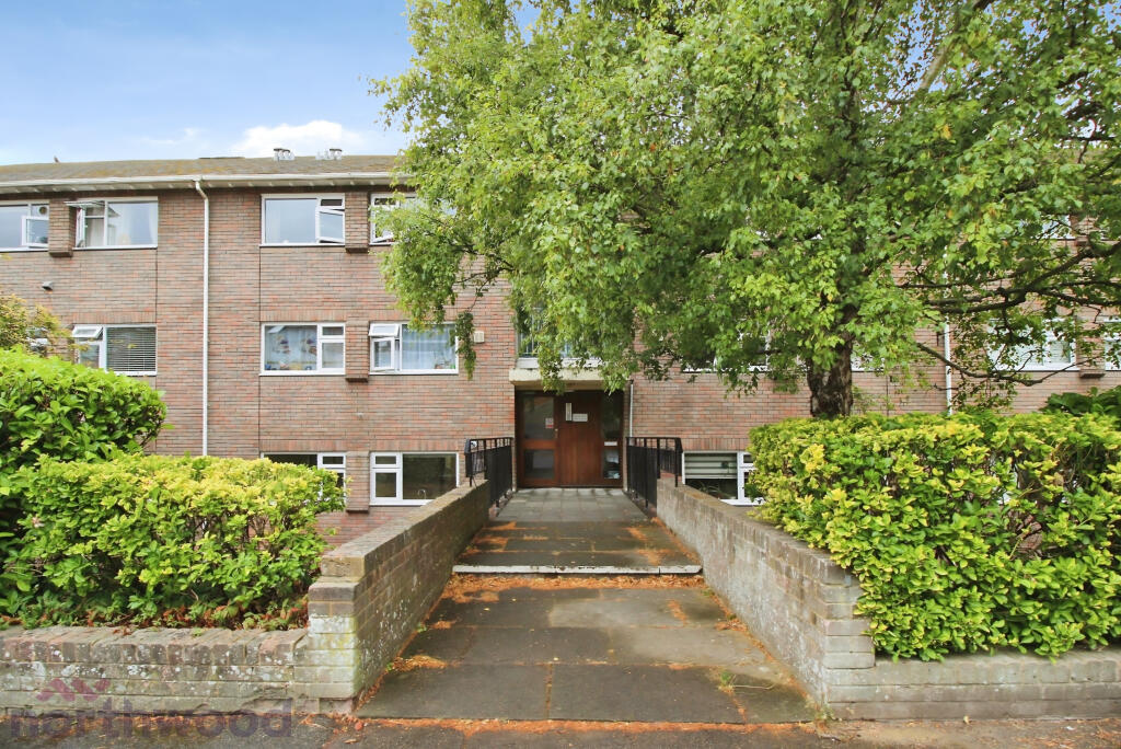 Main image of property: Queens Court, Queens Road, High Wycombe, HP13