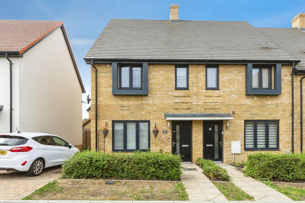 Main image of property: Autumn Drive, Kingsnorth, Ashford