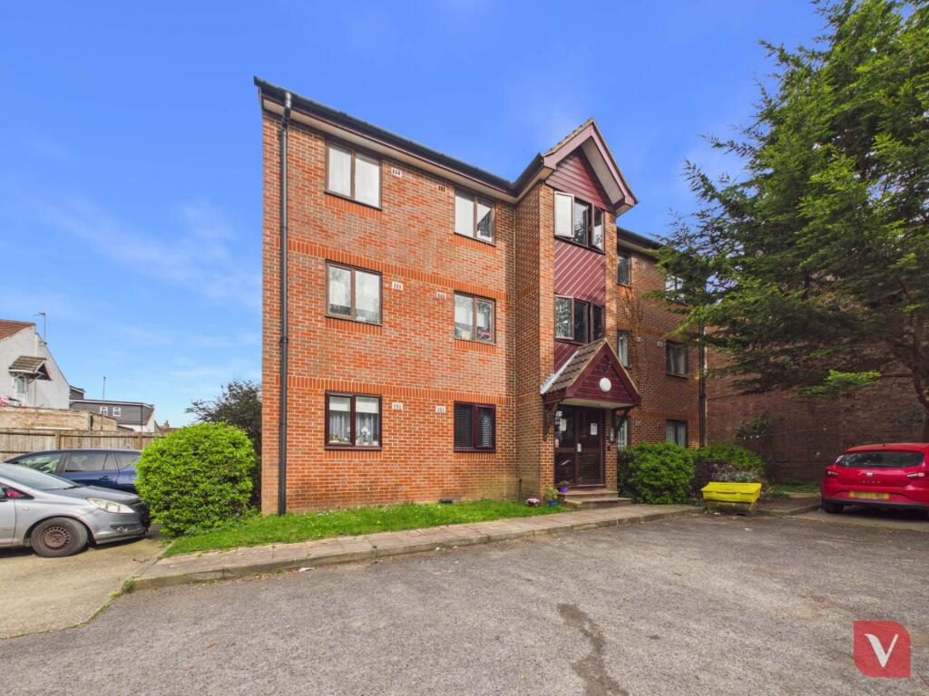 Main image of property: Waldeck Road, Luton