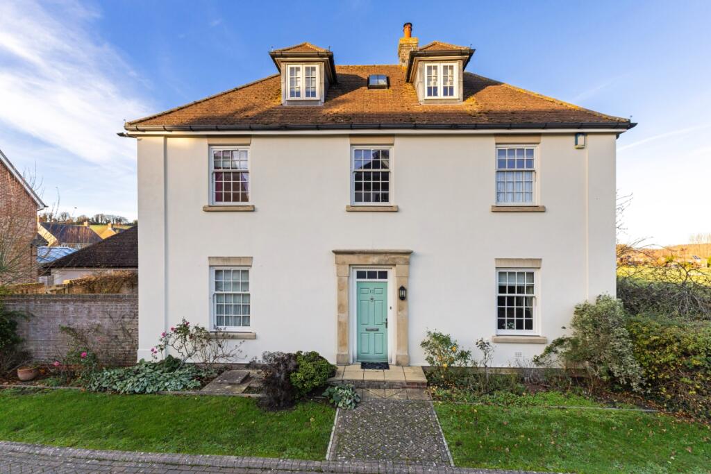 Main image of property: Quinton Place Warminster BA12