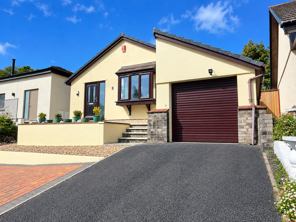 Main image of property: Gwel Tek, Phillack, Hayle