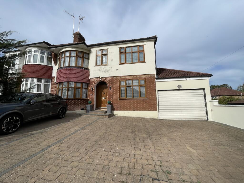 Main image of property: Oakwood Avenue, Southgate, Enfield
