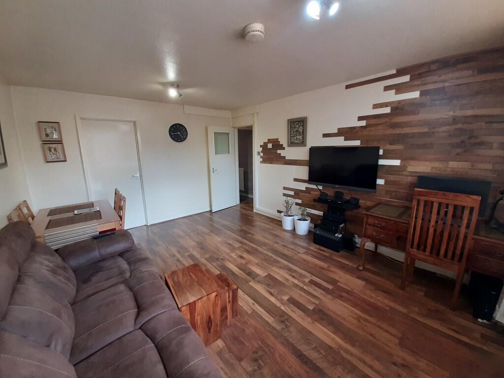 Main image of property: 17 Arden Grove, Francis Road, B16 8HG