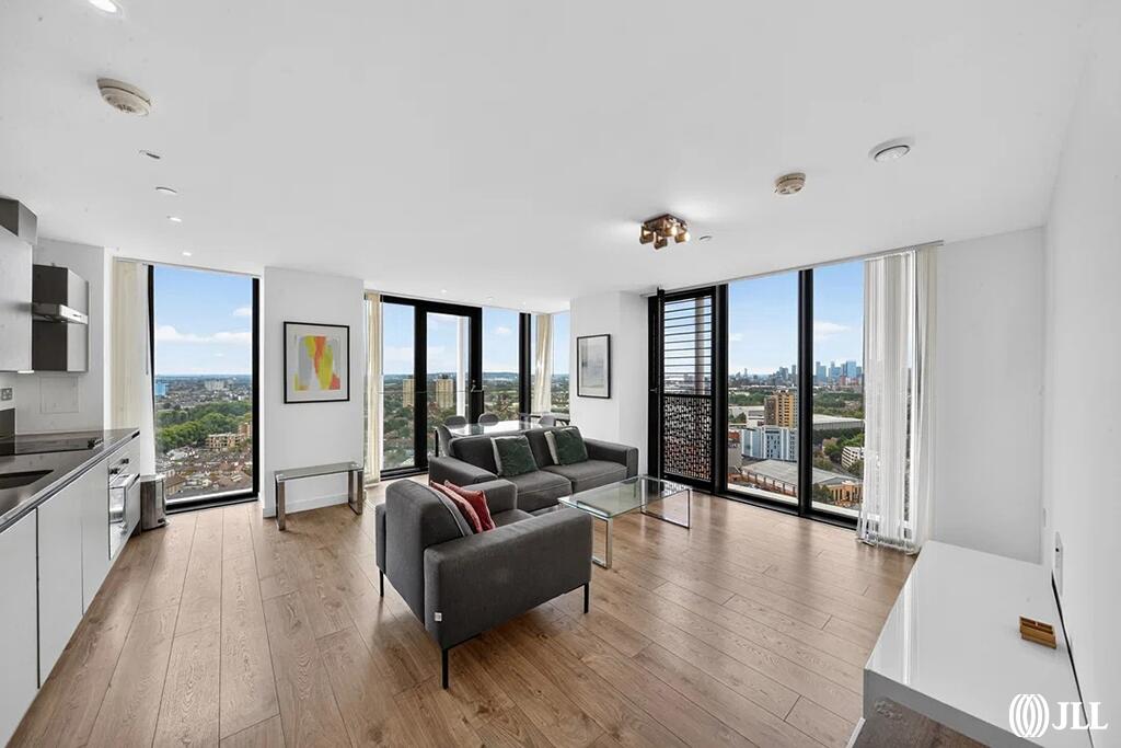 Main image of property: Stratosphere Tower, London, E15