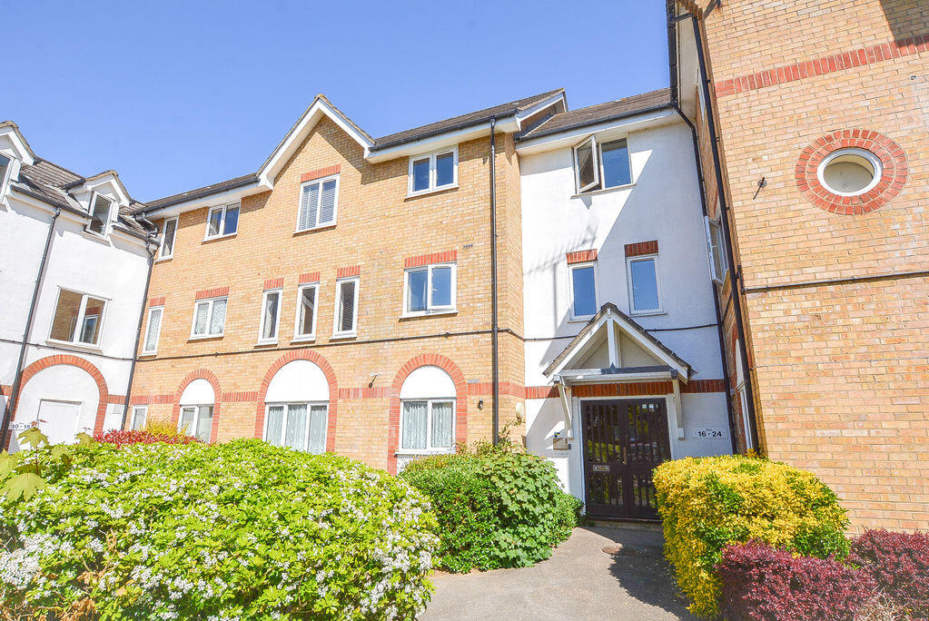 Main image of property: Cambridge Road, Southend-On-Sea