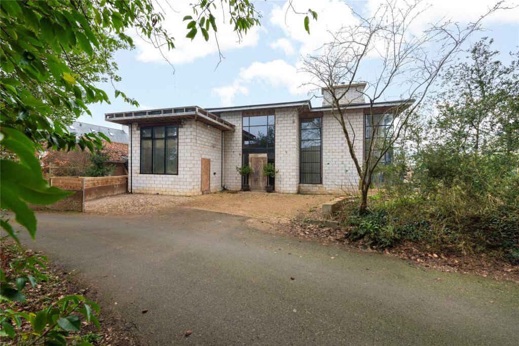 Main image of property: West Hill, Aspley Guise, Milton Keynes, Bedfordshire, MK17