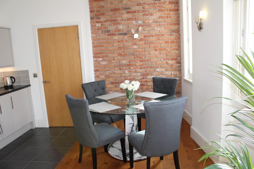 Main image of property: South Parade, Nottingham, NG1