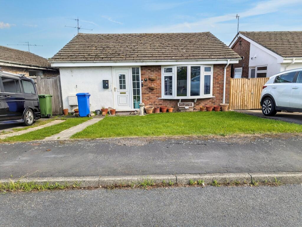 Main image of property: Ambrey Close, Hunmanby, YO14