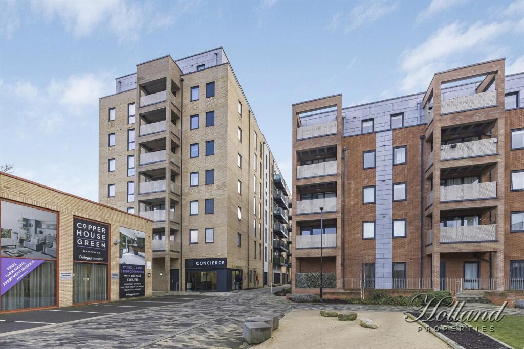 Main image of property: Brewers Square, DA1