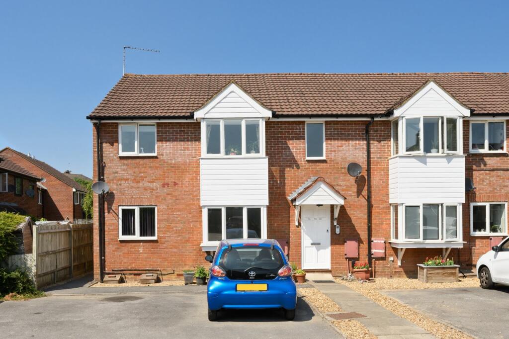 Main image of property: Kings Avenue, Tongham, Farnham, Surrey, GU10