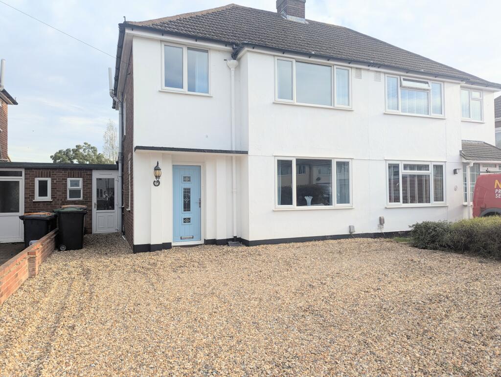 Main image of property: Hatfield Crescent, Bedford, MK41