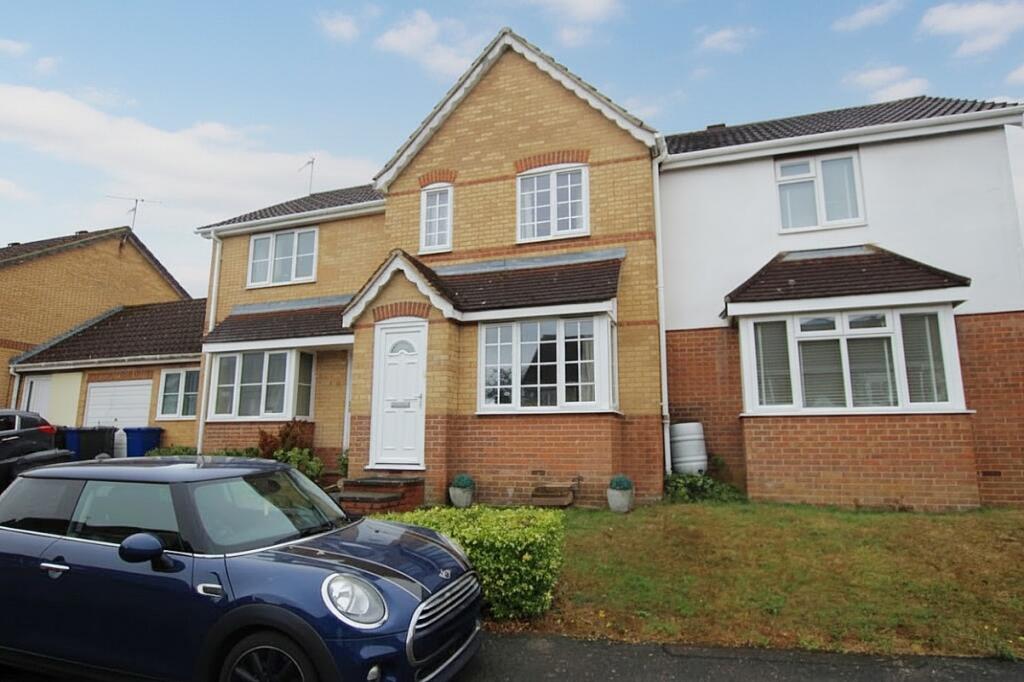 Main image of property: Horsham Close, Haverhill, Suffolk