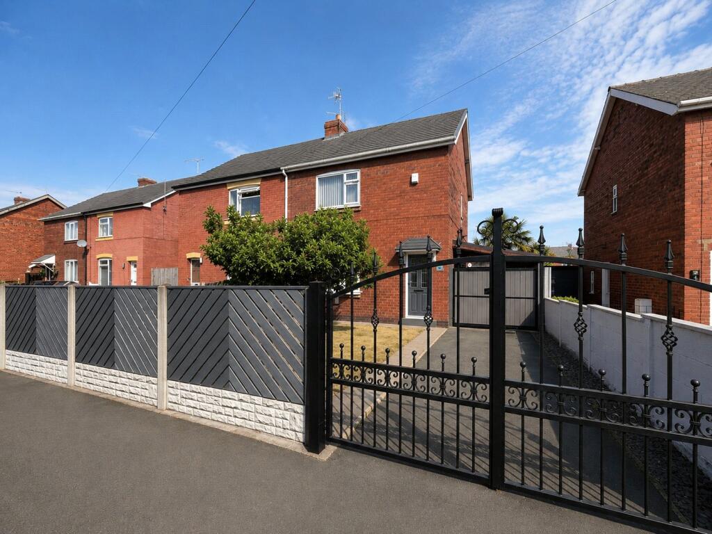 Main image of property: South Avenue, Castleford, WF10