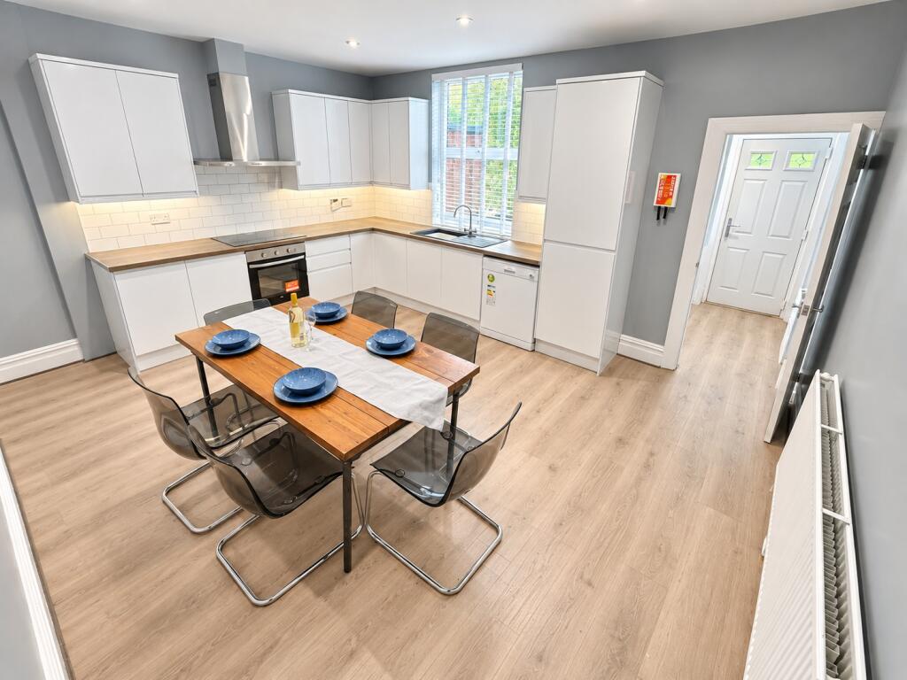Main image of property: De Lacy Mount, Kirkstall, Leeds, West Yorkshire