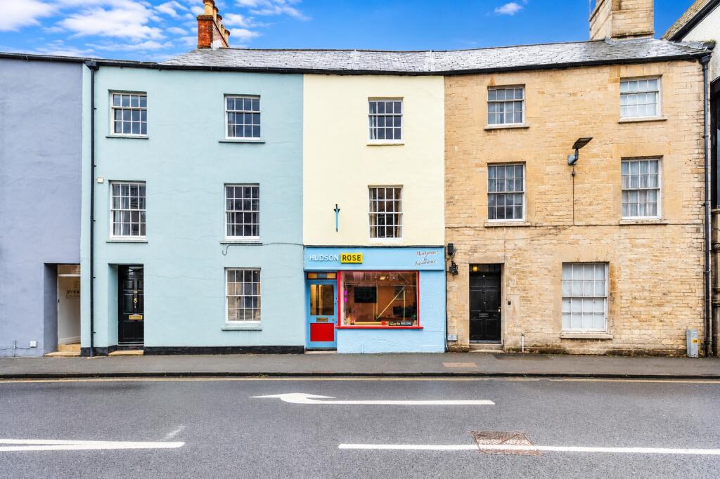 Main image of property: Dyer Street, Cirencester, Gloucestershire, GL7