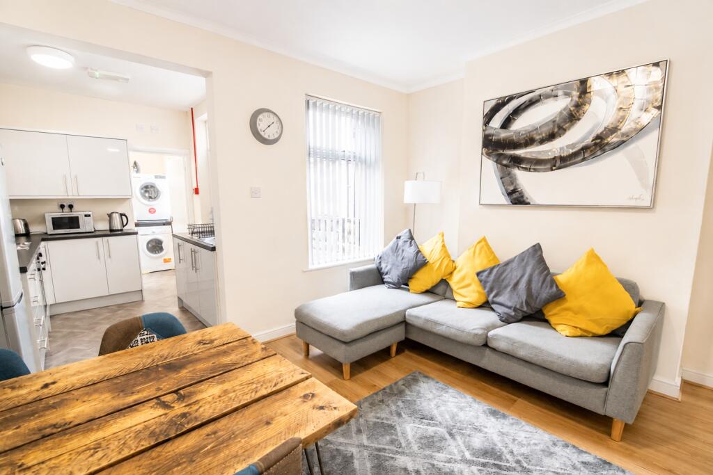 Main image of property: 219 Sharrowvale Road, Ecclesall