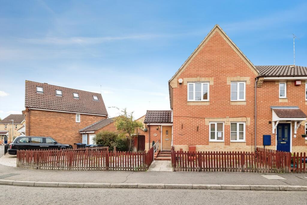 Main image of property: Fairmeads, Loughton, Essex, IG10