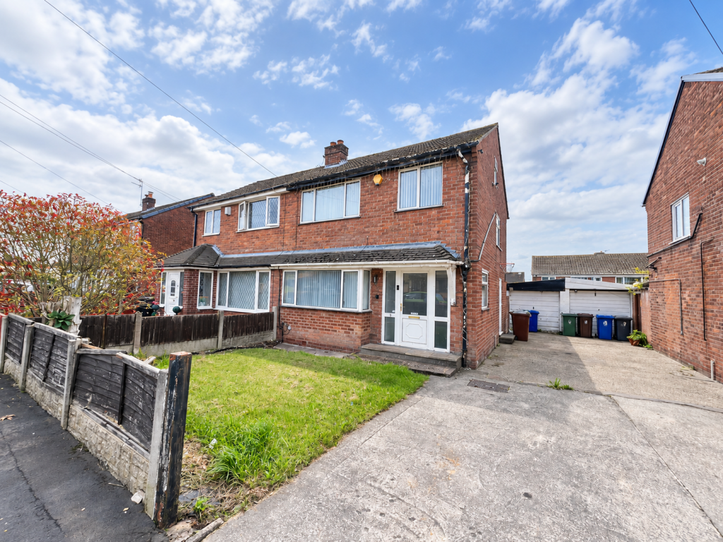 Main image of property: Chiltern Avenue, Atherton