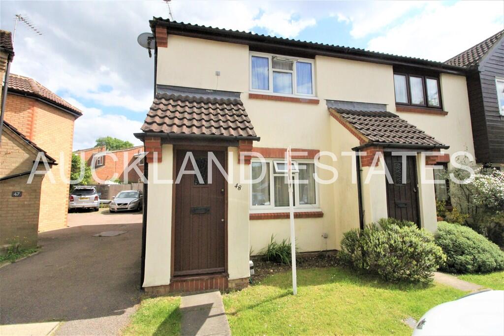 Main image of property: Nash Close, Welham Green