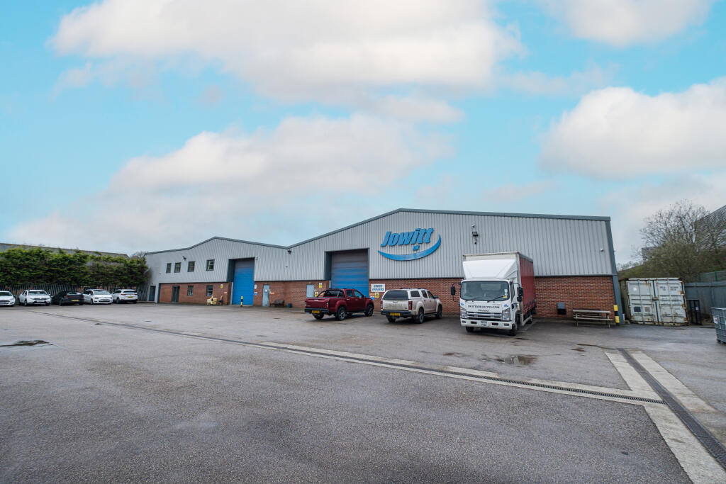 Main image of property: Unit at Bridge Way, Broombank Road, Sheepbridge, Chesterfield, Derbyshire S41 9QJ