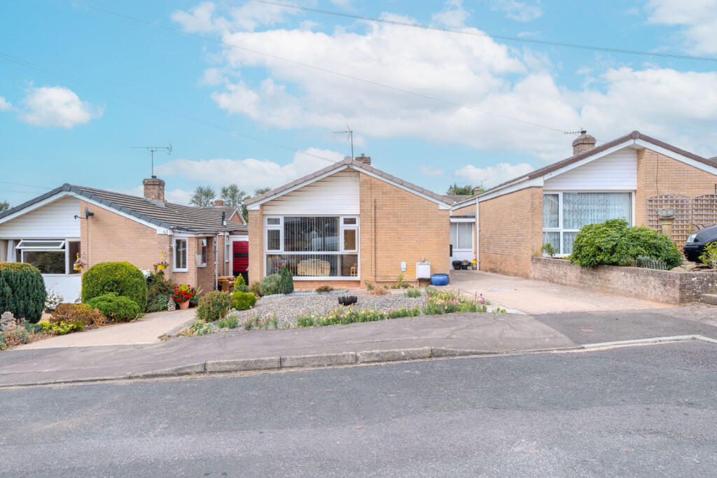 Main image of property: Lakeside Avenue, GL15