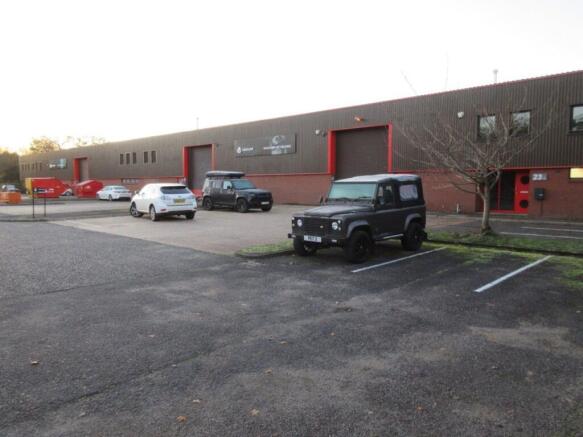 23-24 Lawson Hunt Ind Estate.jpg