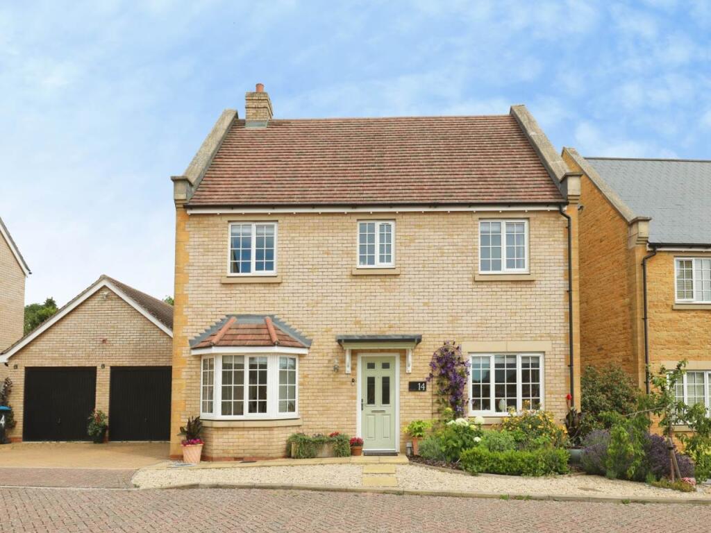 Main image of property: Howes Lane, Chipping Norton, Oxfordshire, OX7