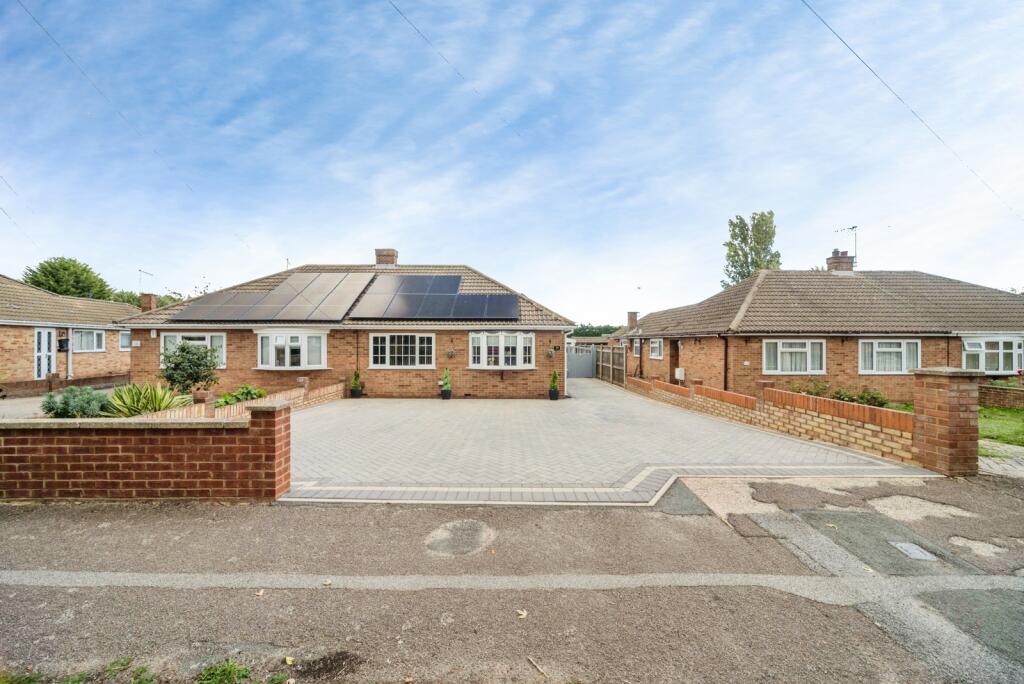 Main image of property: Shenley Road, MILTON KEYNES, Buckinghamshire, MK3