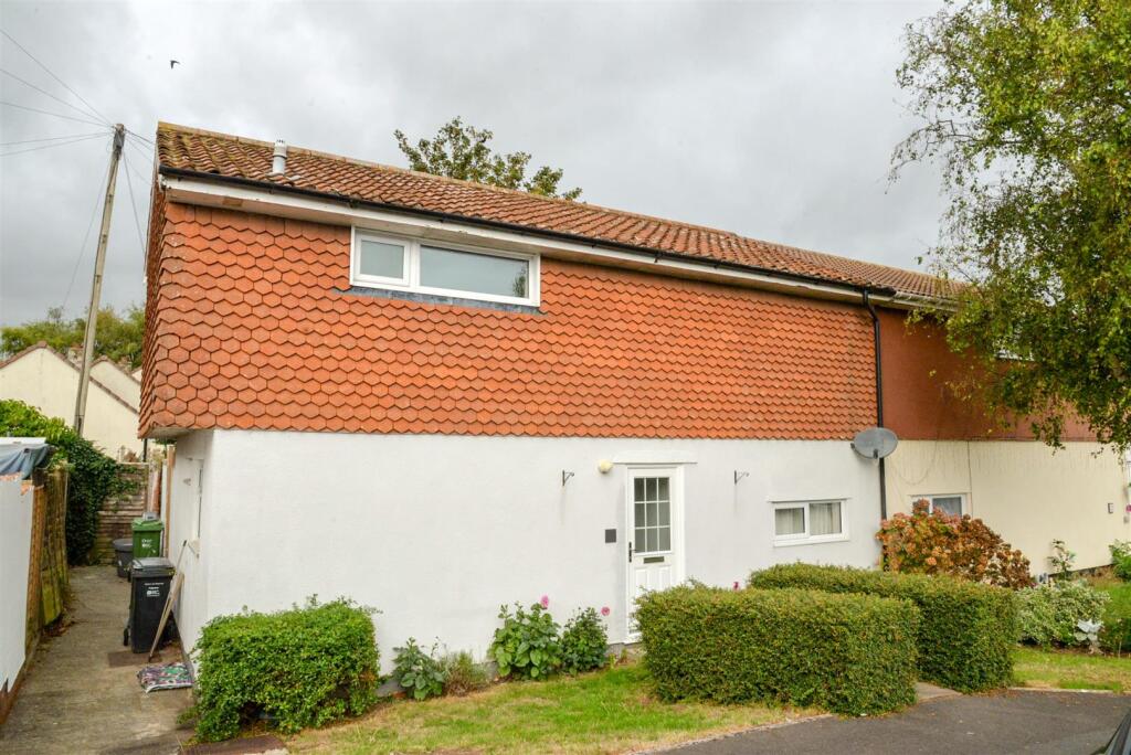 Main image of property: Orchard Way, Woolavington
