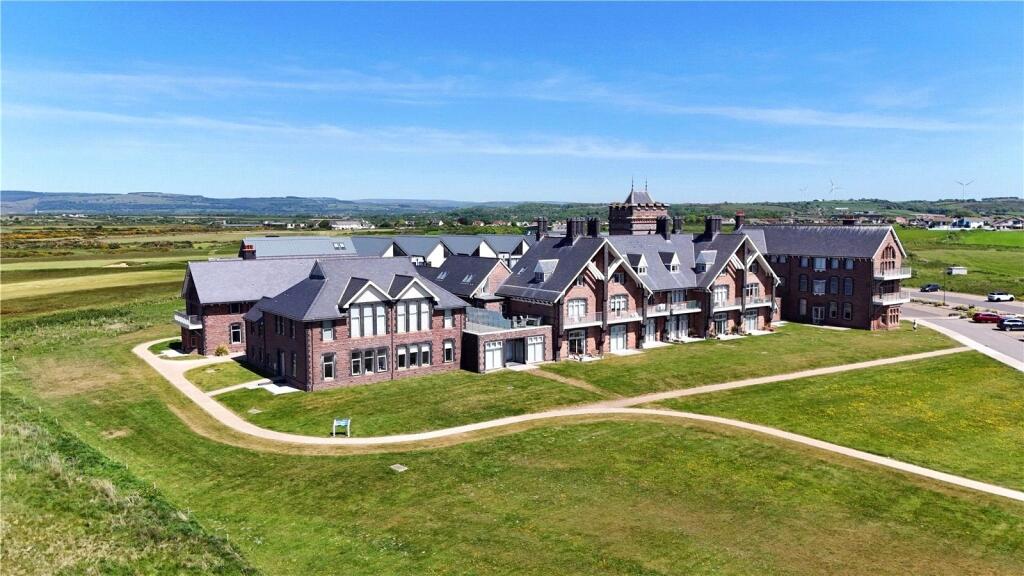Main image of property: The Rest, Rest Bay, Porthcawl, CF36