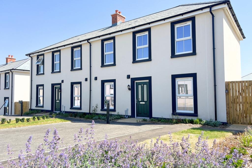 Main image of property: The Gwel, Higher Newham Farm, 
Truro, 
TR1 2SN