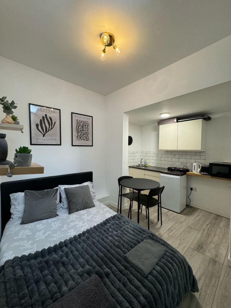 Main image of property: Camden High Street, NW1