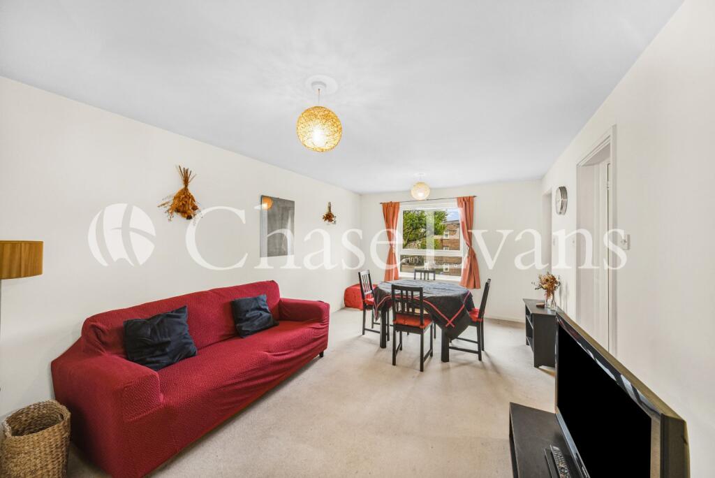 Main image of property: Horseshoe Close, Isle Of Dogs, London, E14