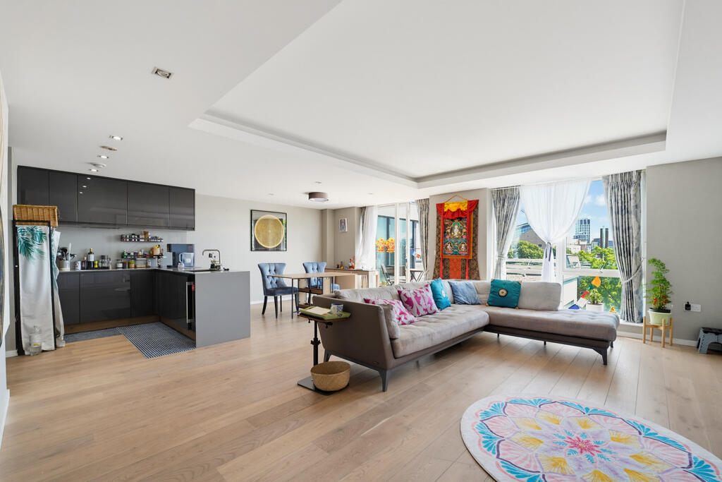 Main image of property: Farm Lane, SW6