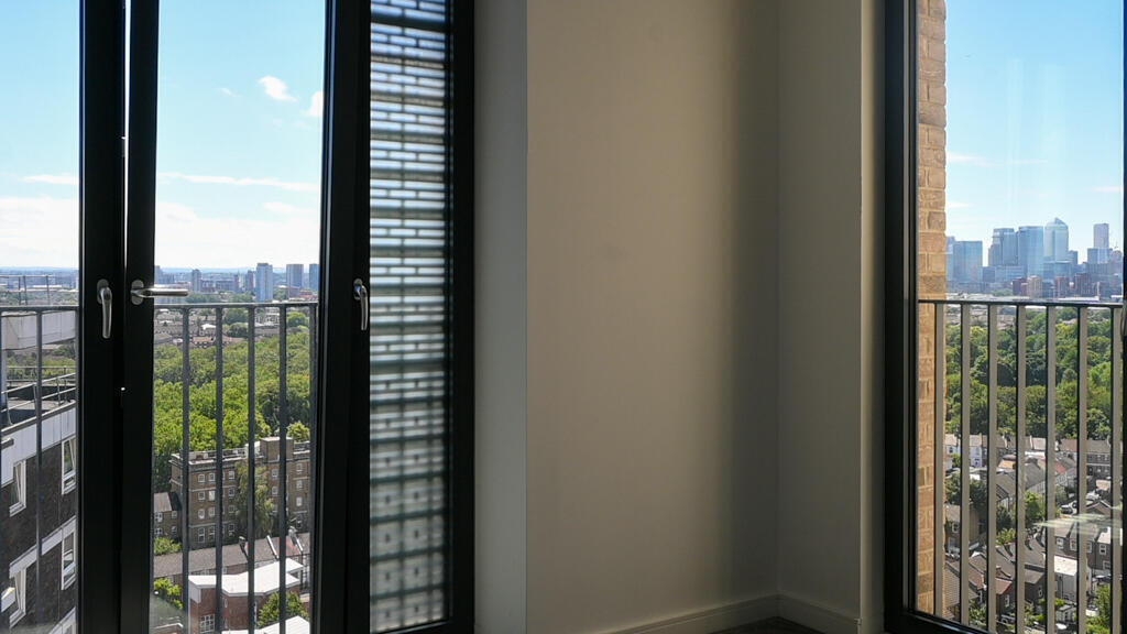 Main image of property: 57, 261 Plaistow Road, Plaistow, Newham, London